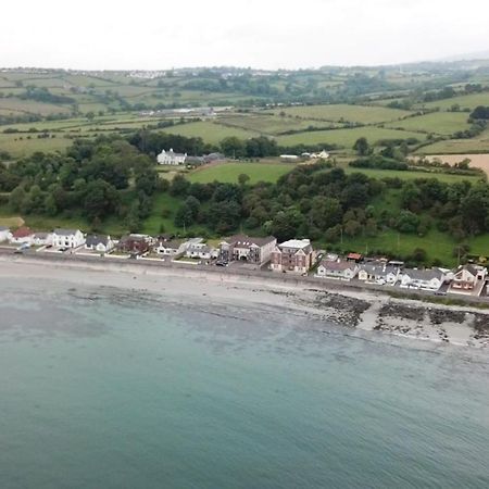 Bayview Apartments Ballygally  Buitenkant foto