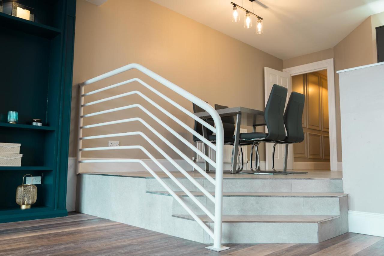 Bayview Apartments Ballygally  Buitenkant foto