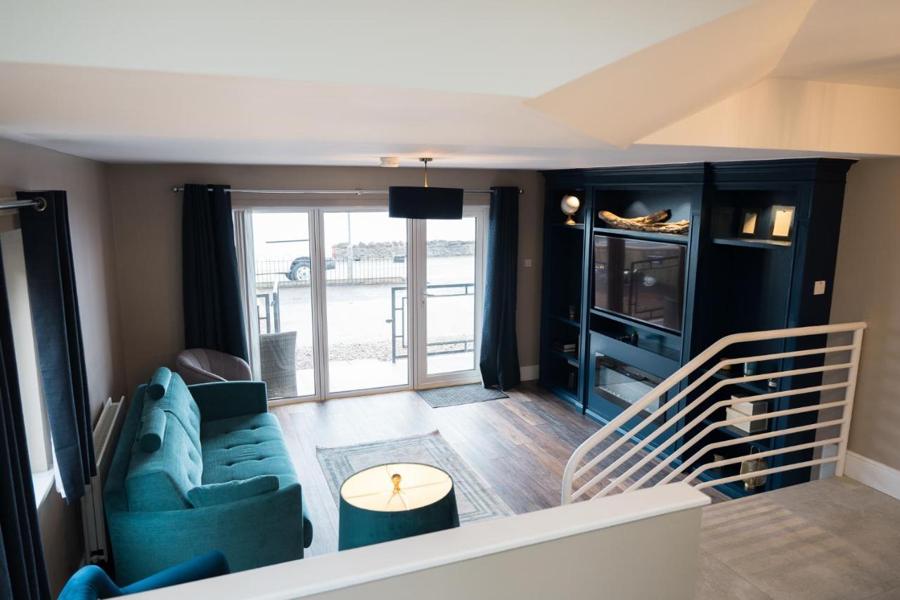 Bayview Apartments Ballygally  Buitenkant foto